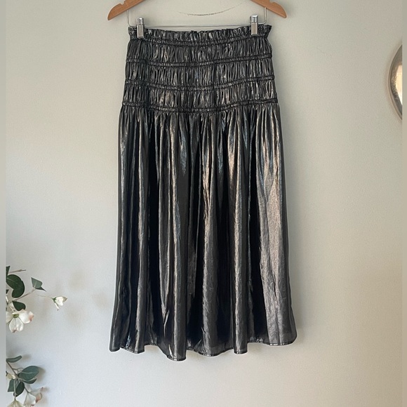Current Air Metallic Tiered Pleated Skirt Anthropolgie - Picture 1 of 10